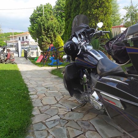Smallhotel - Vevi Dış mekan fotoğraf