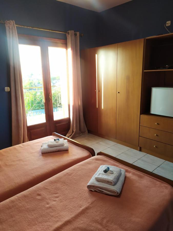Smallhotel - Vevi Dış mekan fotoğraf