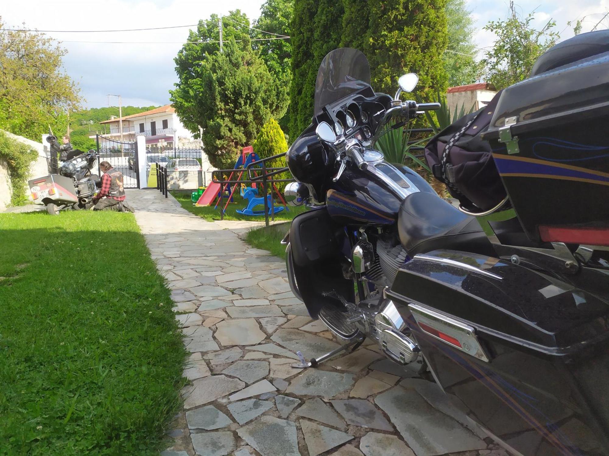 Smallhotel - Vevi Dış mekan fotoğraf